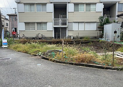 前面道路含む現地写真_3