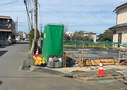 前面道路含む現地写真_2