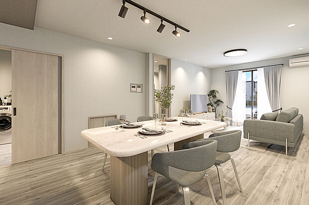 【LDK完成予想図】T-2／家族の繋がりを感じられる広々としたLDKは、窓から心地よい陽光が降り注ぎ、空間を明るく演出します。家族の笑顔が温かな食卓を囲み、穏やかな時間が流れます。