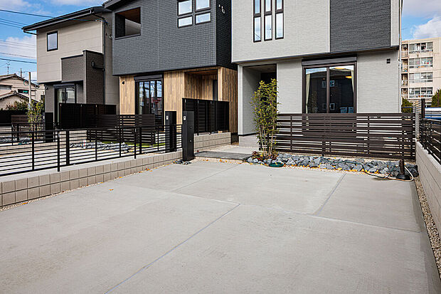 【駐車場】T-3/駐車場