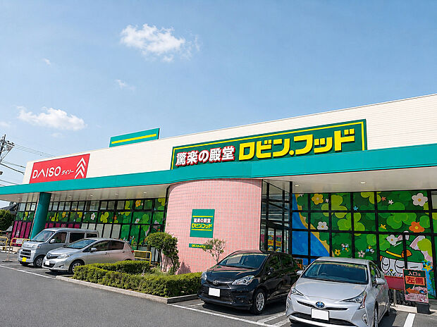 驚楽の殿堂 ロビン.フッド(約1,800m)