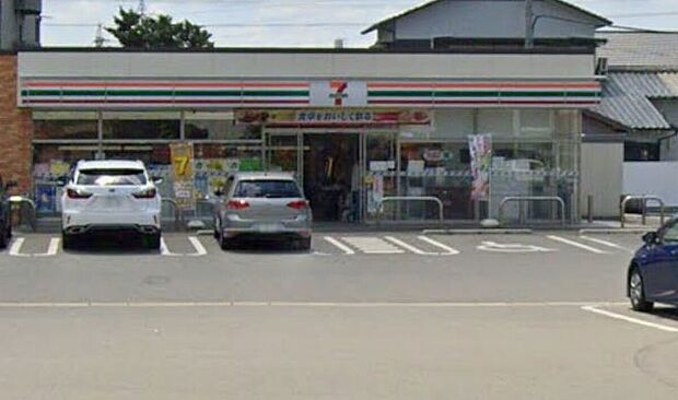 セブンイレブン大野城川久保店（約516m）