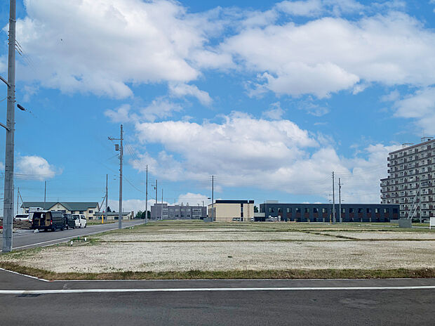 【【現地写真】】最寄り駅は函館本線「大麻」駅です。最寄りバス停まで徒歩約3～7分とバスアクセスも良好です。
(2025年7月撮影)