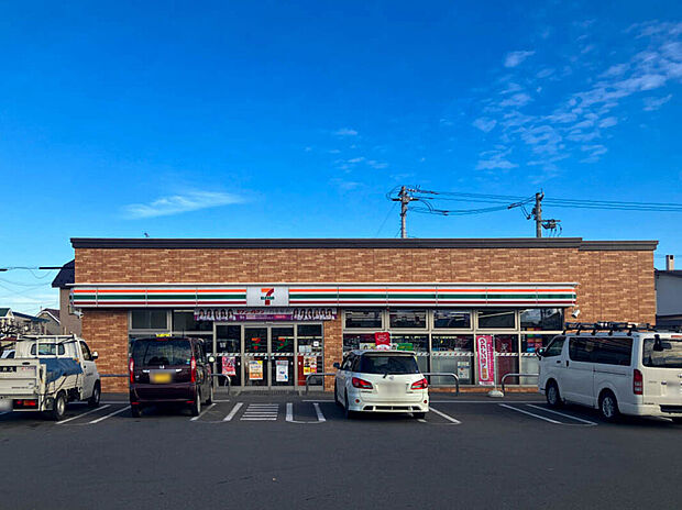 セブンイレブン帯広栄通店（約600m）