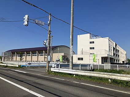 北都中学校 970m(徒歩13分)