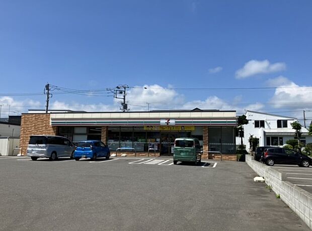 セブンイレブン苫小牧木場町店(約450m)