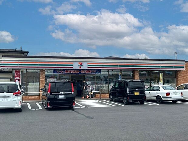 セブンイレブン川端店（約500m）