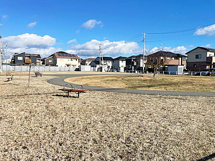わかば三丁目公園 700m(徒歩9分)