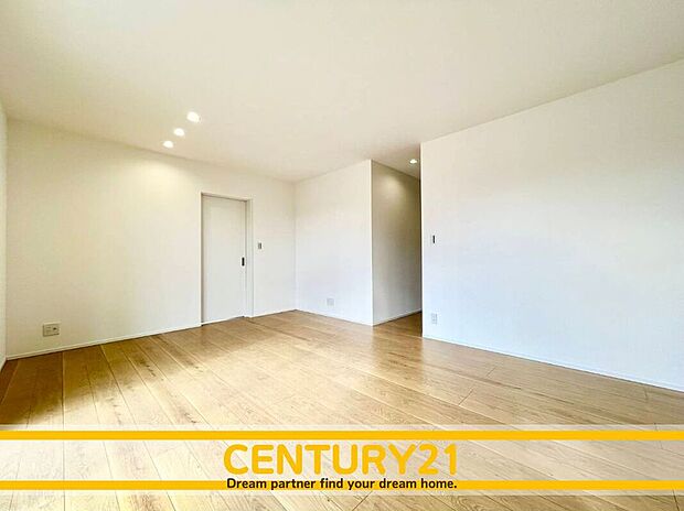 ◆現地写真◆
~他も気になる物件があれば合わせてご案内させていただきます~