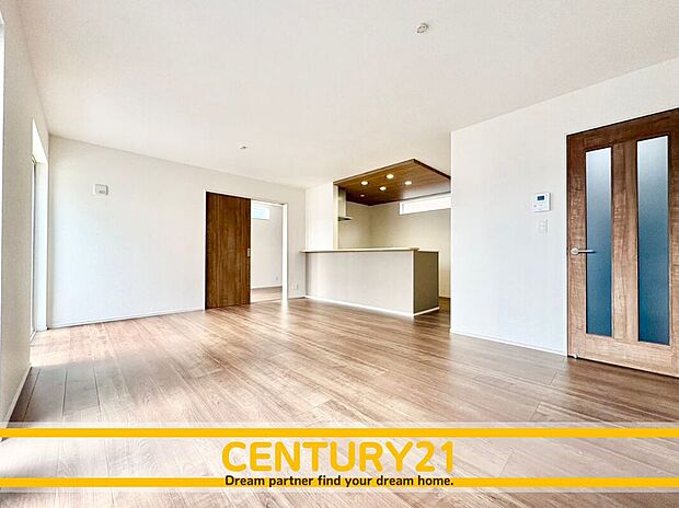 ◆現地写真◆
～他も気になる物件があれば合わせてご案内させていただきます～
