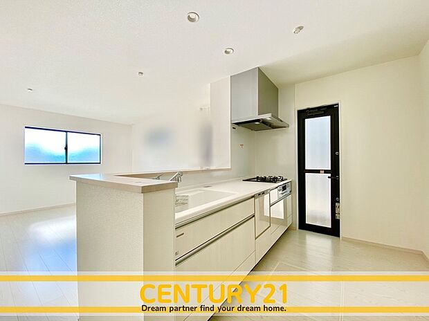 ◆同一建築会社の他現場写真◆
現地＆同一施工会社の完成物件もご案内可能です。