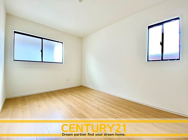 ◆同一建築会社の他現場写真◆
現地&同一施工会社の完成物件もご案内可能です。