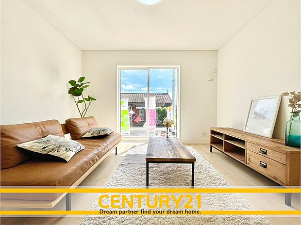 ◆同一建築会社の他現場写真◆
~現地&同一施工会社の完成物件もご案内可能です~