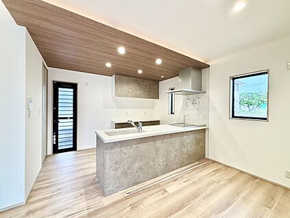 ~「これから見れますか」とお気軽にお問合せ下さい~