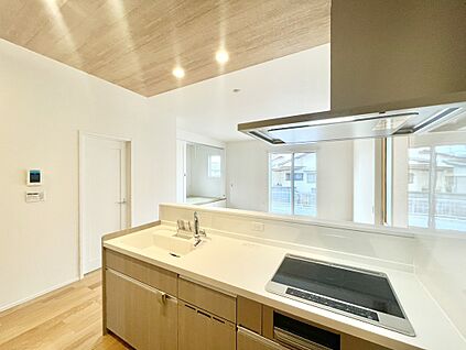 ～「これから見れますか」とお気軽にお問合せ下さい～