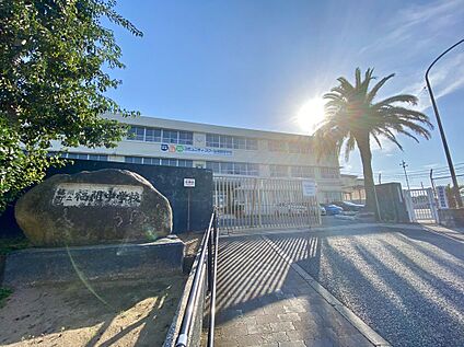 福津市立福間中学校 450m