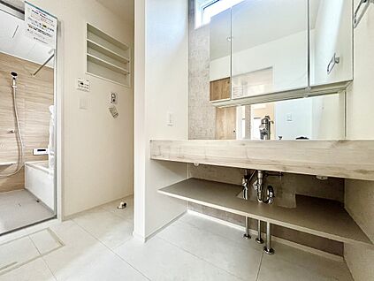 ～「これから見れますか」とお気軽にお問合せ下さい～