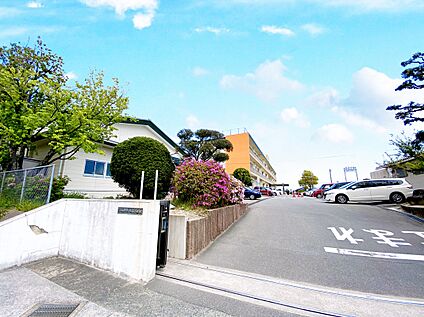 大野城市立大野南小学校 740ｍ