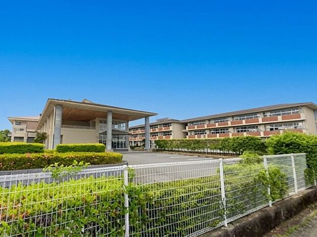 佐賀市立大和中学校(約3,429m)
