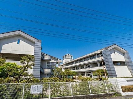 佐賀市立城西中学校 1028m