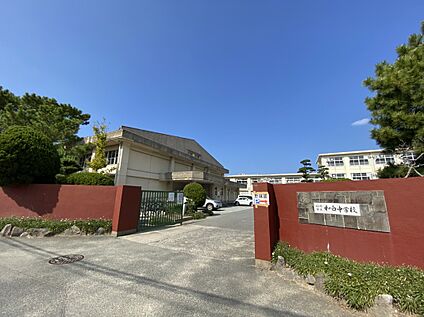 福岡市立和白中学校 1800m