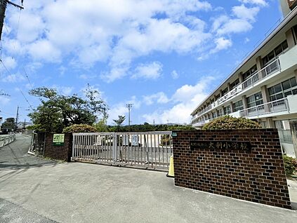 大野城市立大利小学校 444ｍ