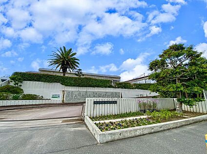 粕屋町立粕屋中学校 2600m