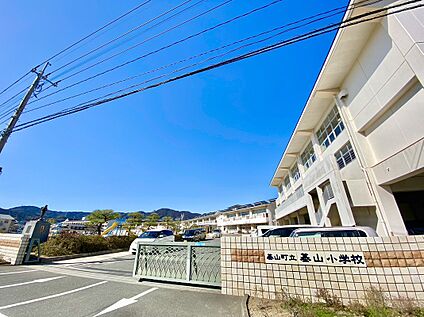 基山町立基山小学校 1348ｍ
