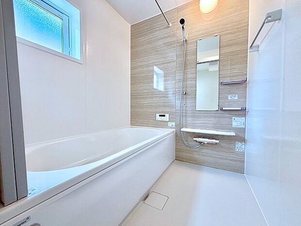 一日の疲れを癒やす大切なバスタイム。ゆっくりとお風呂を楽しんで疲れをとりたいですね!