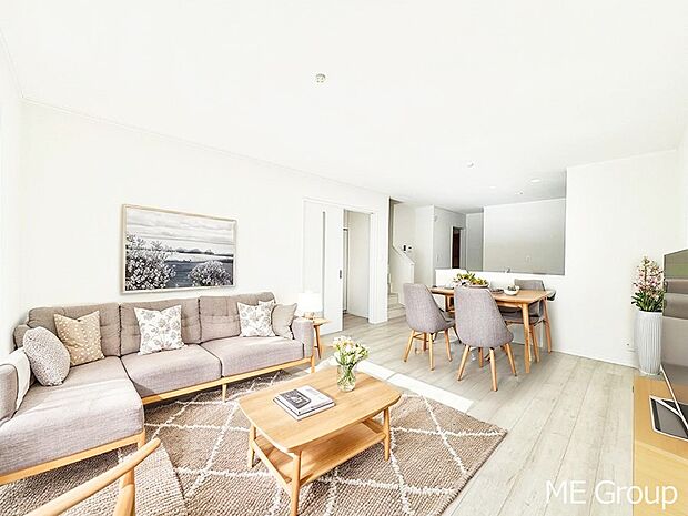 落ち着いた雰囲気のＬＤＫは家族みんなの快適空間※家具はCGです