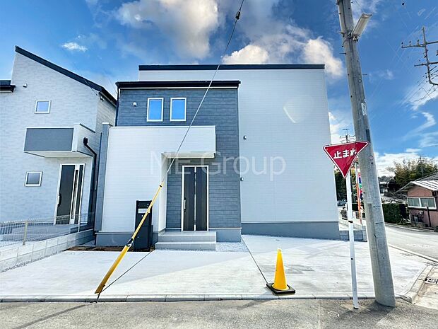 暮らしやすさと居心地の良さにこだわったシンプルで飽きのこないデザイン ！