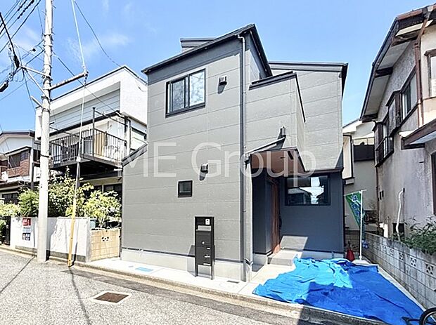 たっぷりの陽光と心地よい風が舞い込む住まい