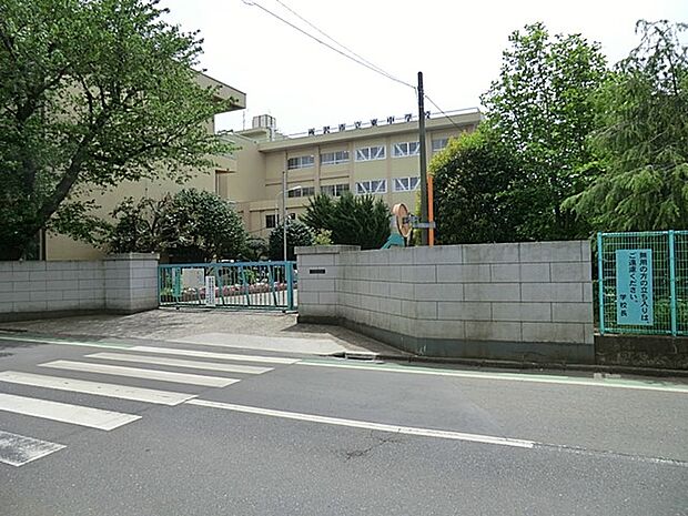 所沢市立東中学校()