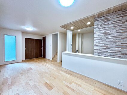 リビングダイニング