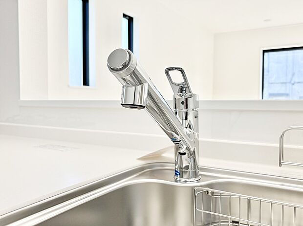 【蛇口一体型浄水器】いつでも清潔なおいしいお水を。一つの水栓で水道水と浄水を使い分け。