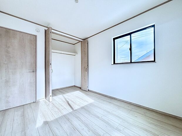 【洋室】自分だけのスペース、どんなお部屋にするかとっても楽しみですね！ 