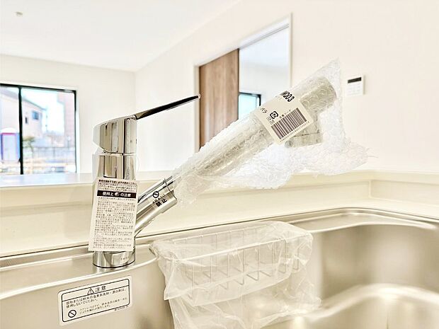 【蛇口一体型浄水器】いつでも清潔なおいしいお水を。一つの水栓で水道水と浄水を使い分け。