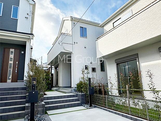 【現地外観写真】溢れる陽光でご家族の笑顔も輝く