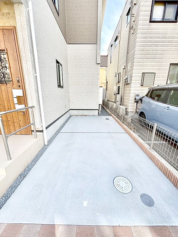 【駐車場】生活に欠かせない駐車スペース。