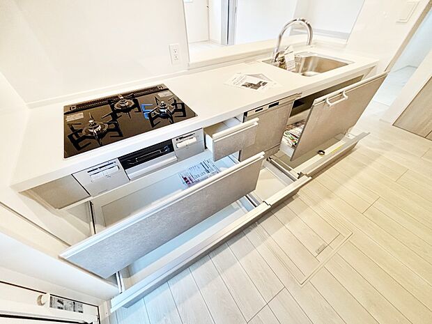 【その他設備(スライド収納)】使いやすさを優先したスライド式収納タイプ！