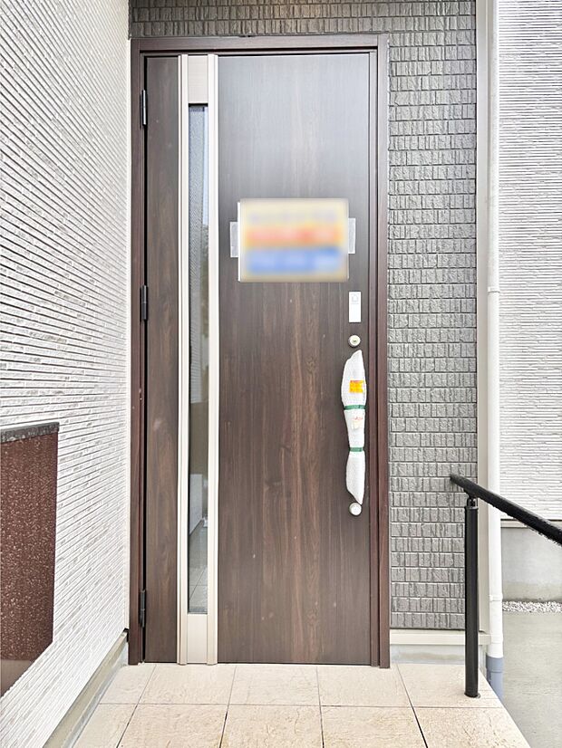 【玄関】大切な家族、来客を出迎える玄関
