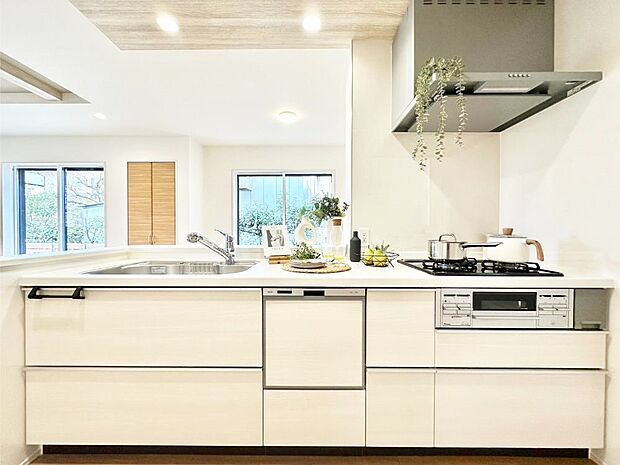 【キッチン】お料理を効率的に、楽しく！システムキッチン  