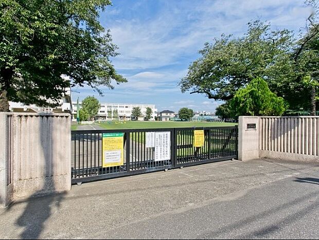 西東京市立保谷小学校（約690m・徒歩9分）