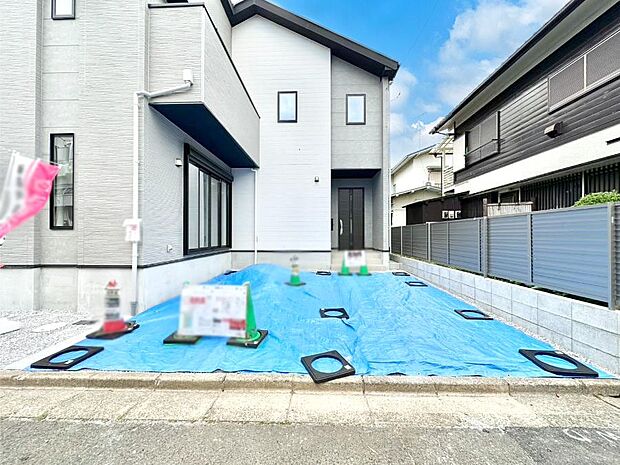 【駐車場】生活に欠かせない駐車スペース。