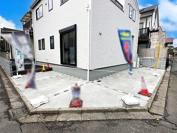 【駐車場】カースペースは2台駐車可。セカンドカーや来客時に便利です!