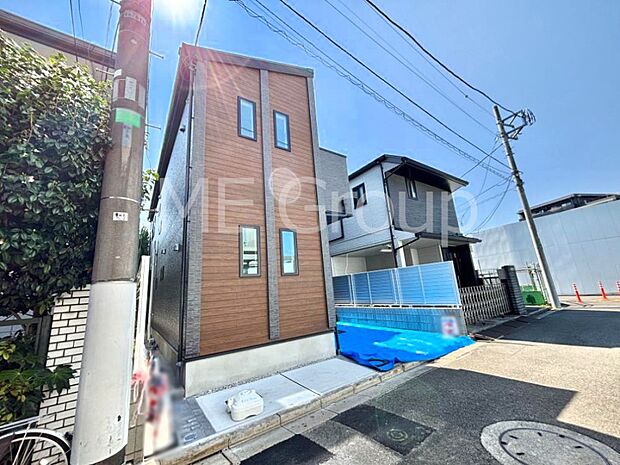 【前面道路含む現地写真】堂々完成!! ここから始まる新生活を応援いたします!