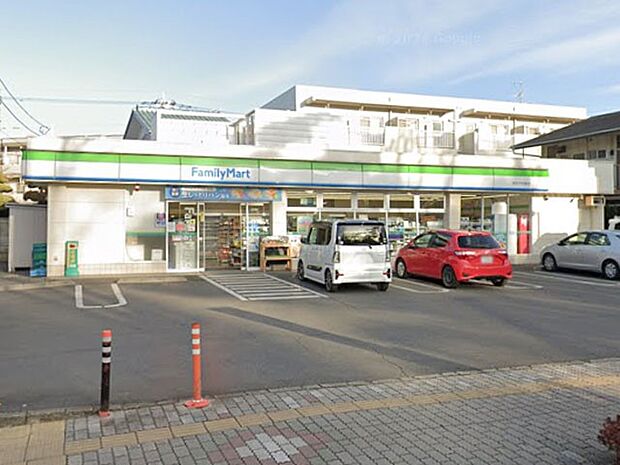 ファミリーマート 所沢けやき通り店（約500m・徒歩7分）