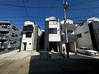 -REAL AGENT STYLE-　長尾2丁目　新築全9棟現場 外観