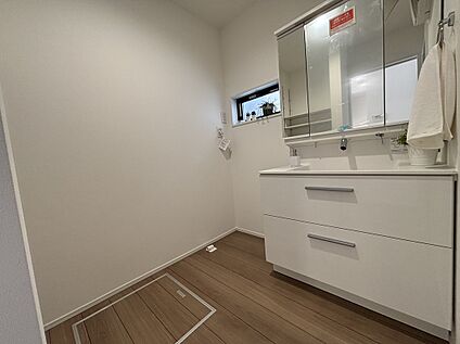 【1号地/洗面化粧台】