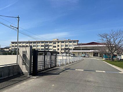 福岡市立田隈小学校 約754m(徒歩10分)